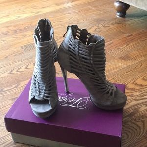 LF Heels
